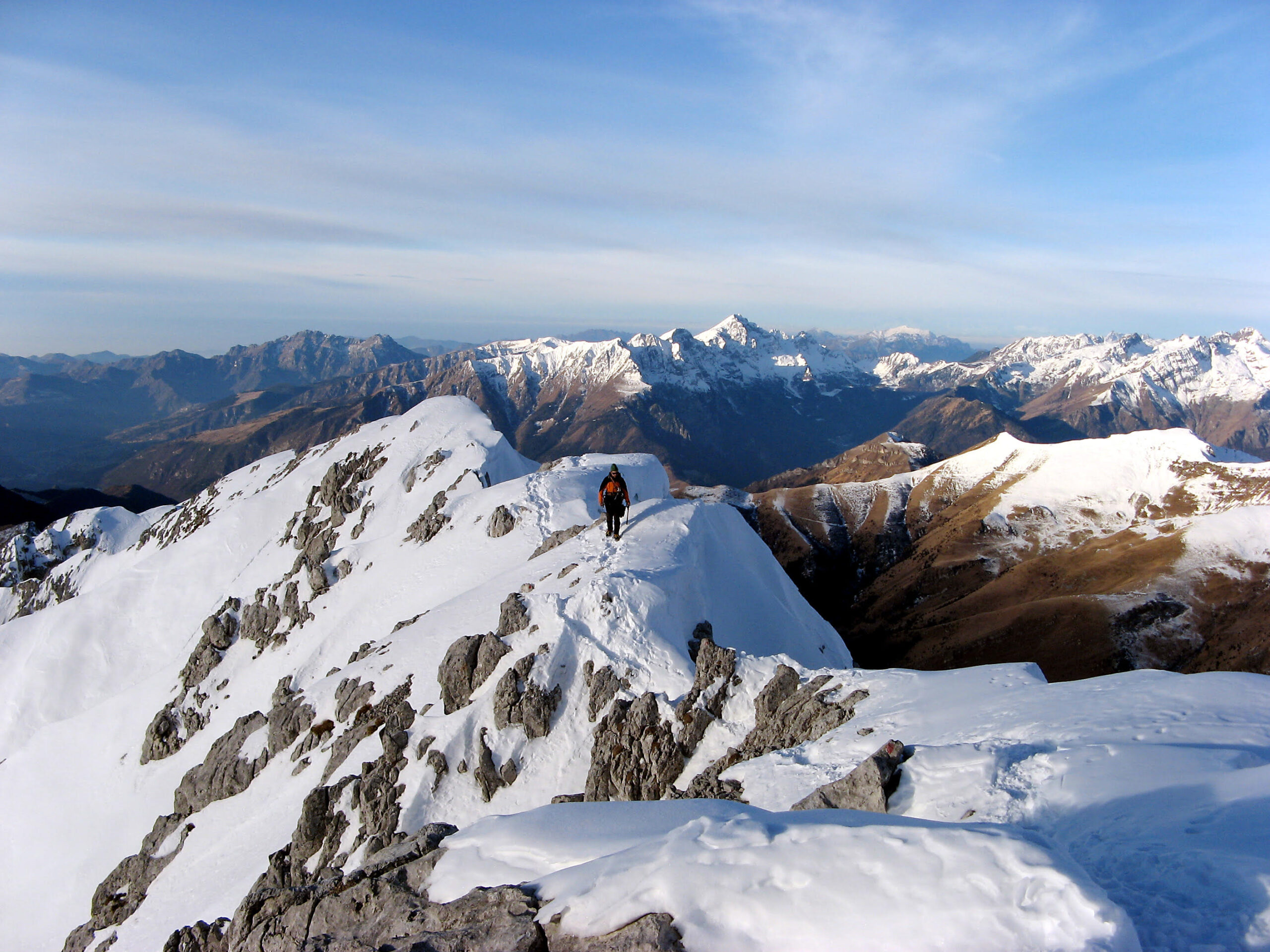 Alpinismi - foto rappresentativa della collana